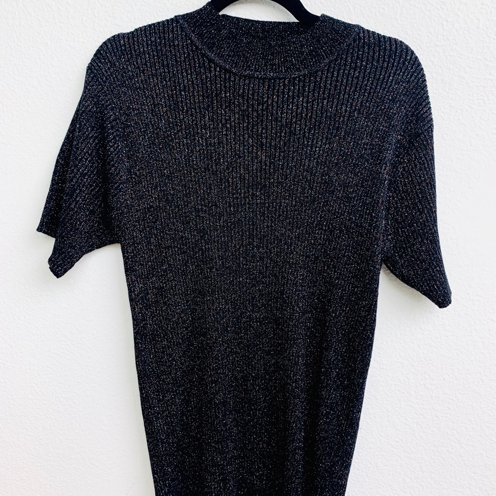 Susan Graver sweeter, short sleeve, black